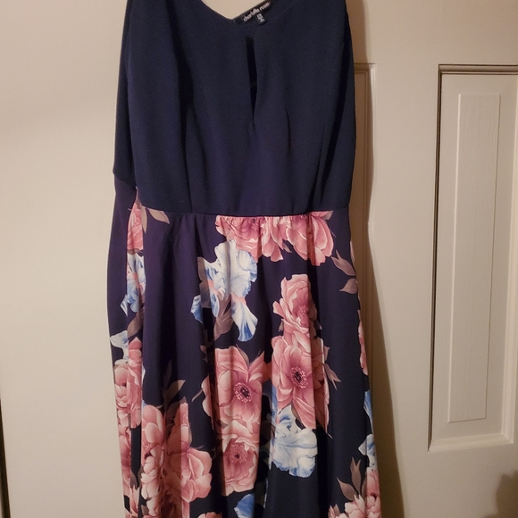 CHARLOTTE Russe. 2X. Blue and pink - Picture 2 of 13